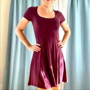 Francesca’s Ayla Maroon Shift Dress NWT